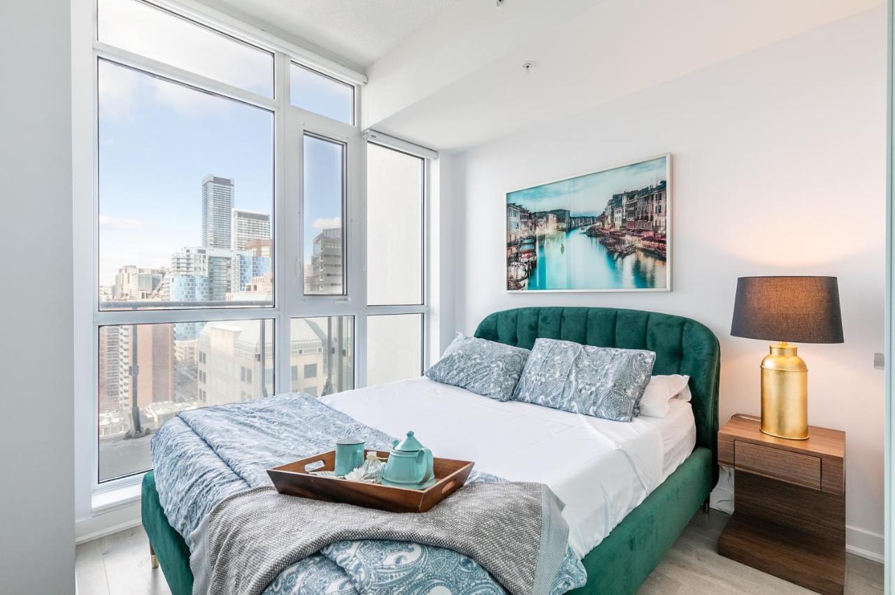 Luxury 2 Bedroom In The Heart Of Entertainment District - City Skyline View & Balcony 多伦多 外观 照片